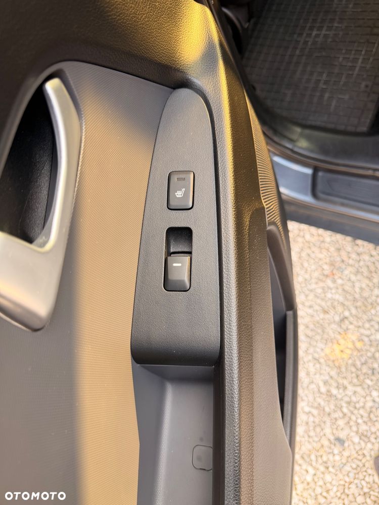 Kia Sportage 1.6 GDI L 2WD - 17