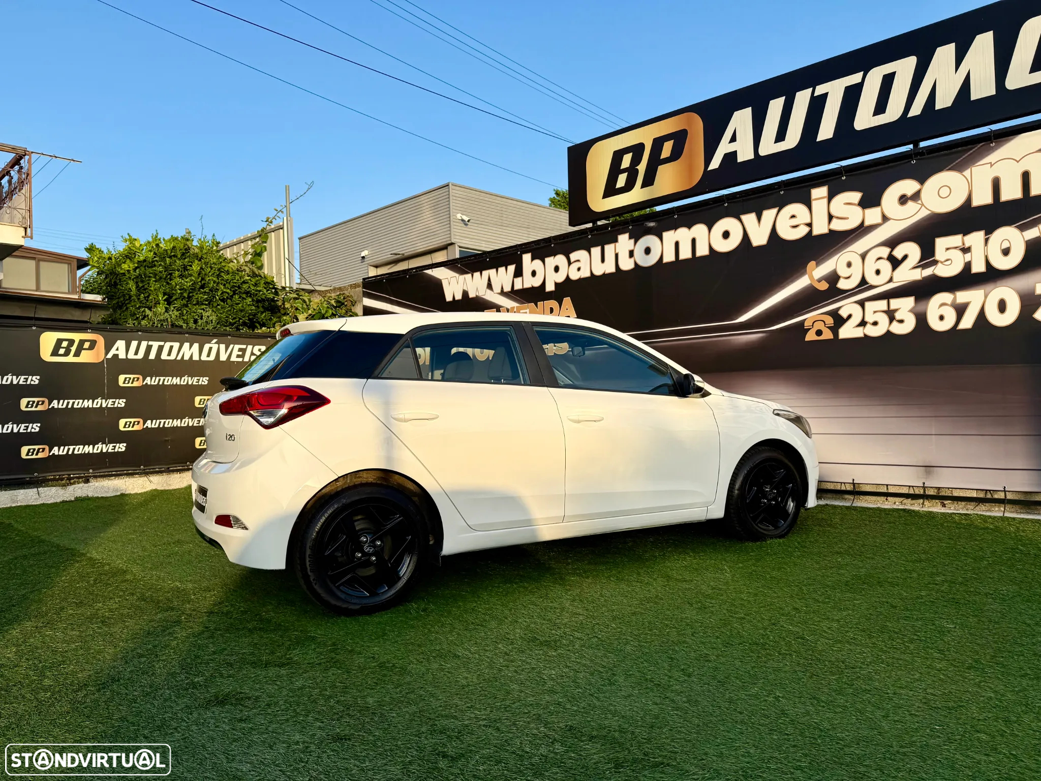 Hyundai i20 1.1 CRDi Blue Access+Bluetooth - 29
