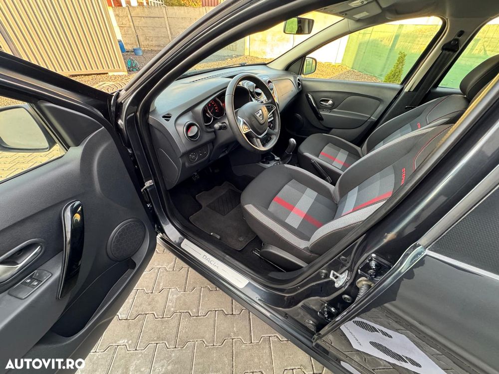 Dacia Logan 1.5 Blue dCi SL Techroad - 16
