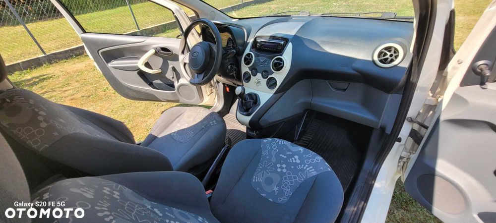 Ford KA - 6
