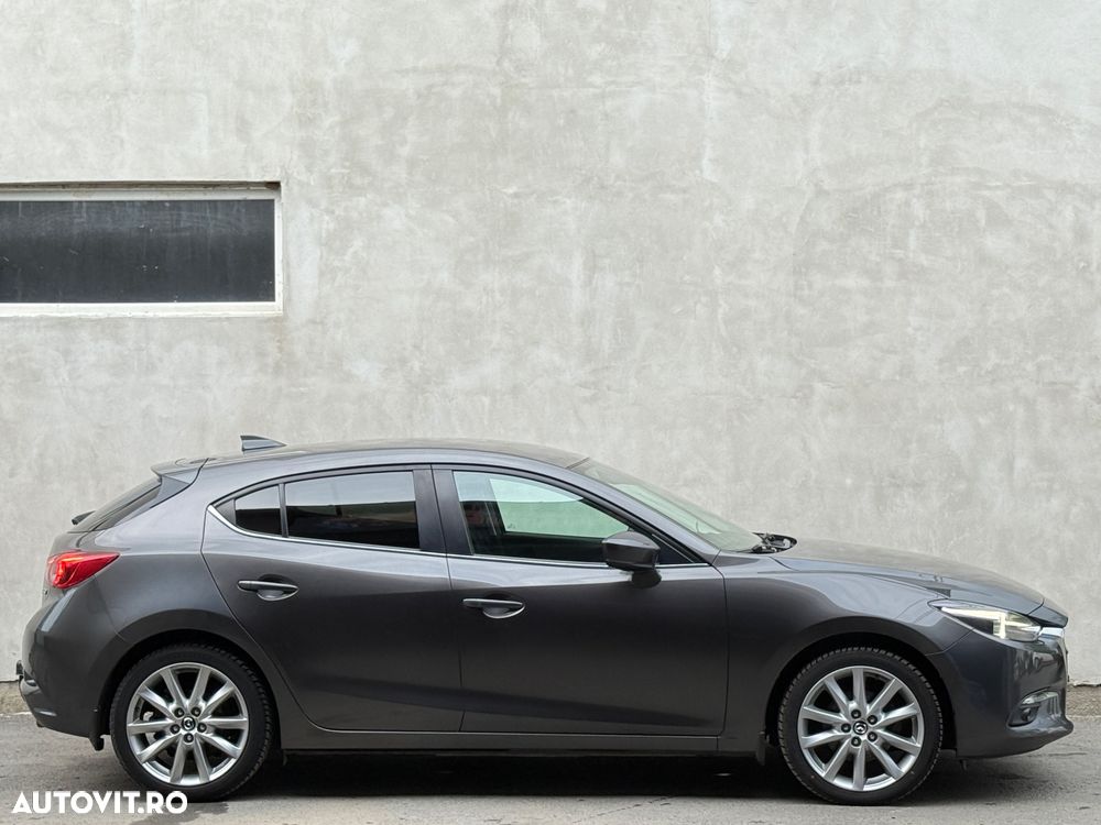 Mazda 3 G120 Revolution - 6