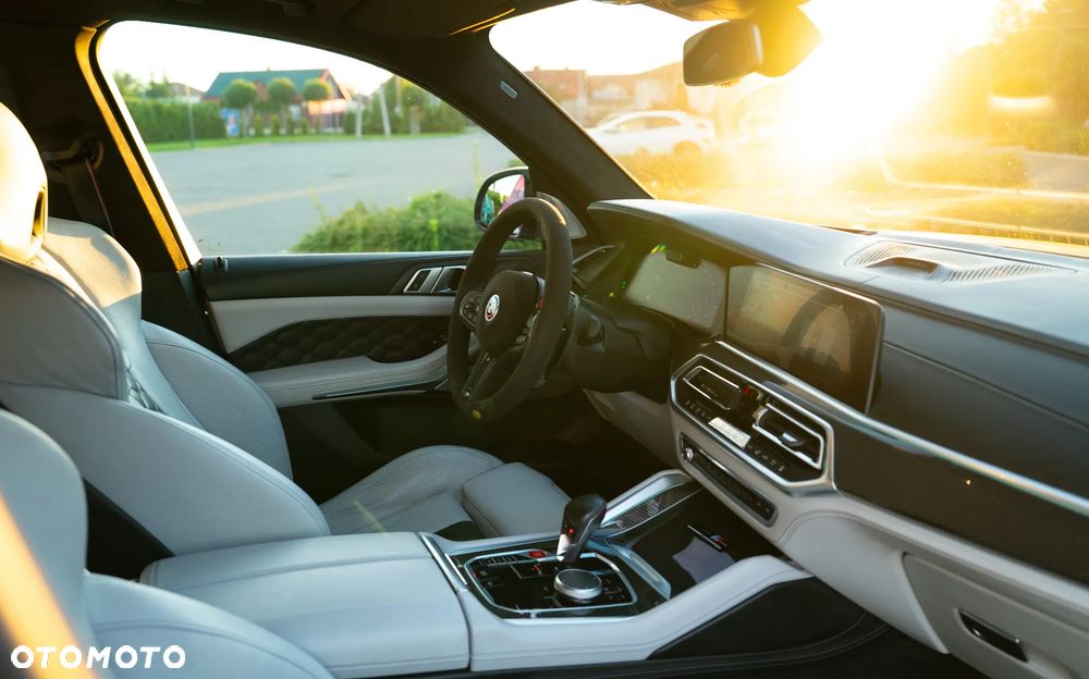BMW X5 M Competition - 17