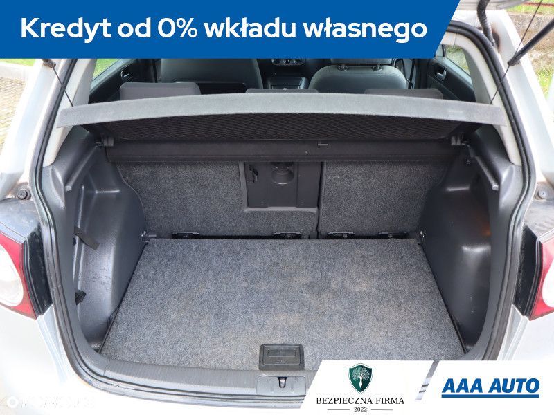 Volkswagen Golf Plus - 14