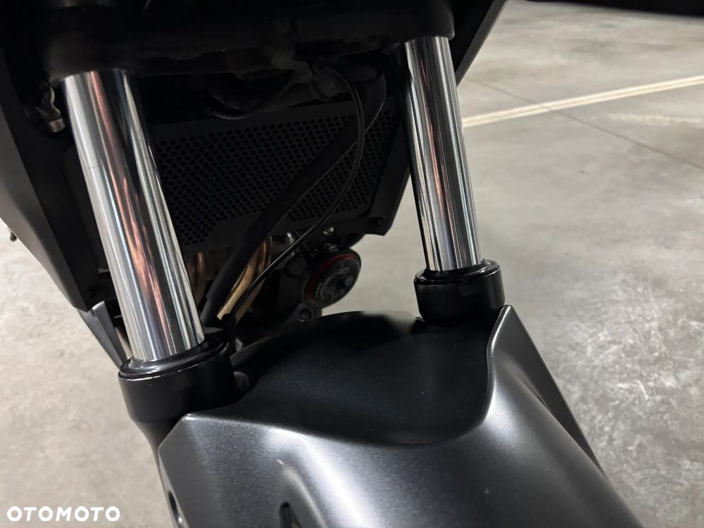 Honda CB - 6