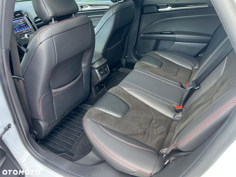 Ford Mondeo 2.0 EcoBlue ST-Line X - 25
