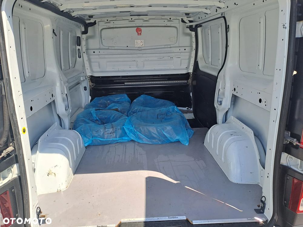 Renault Trafic l1h1 2.0 130KM - 24