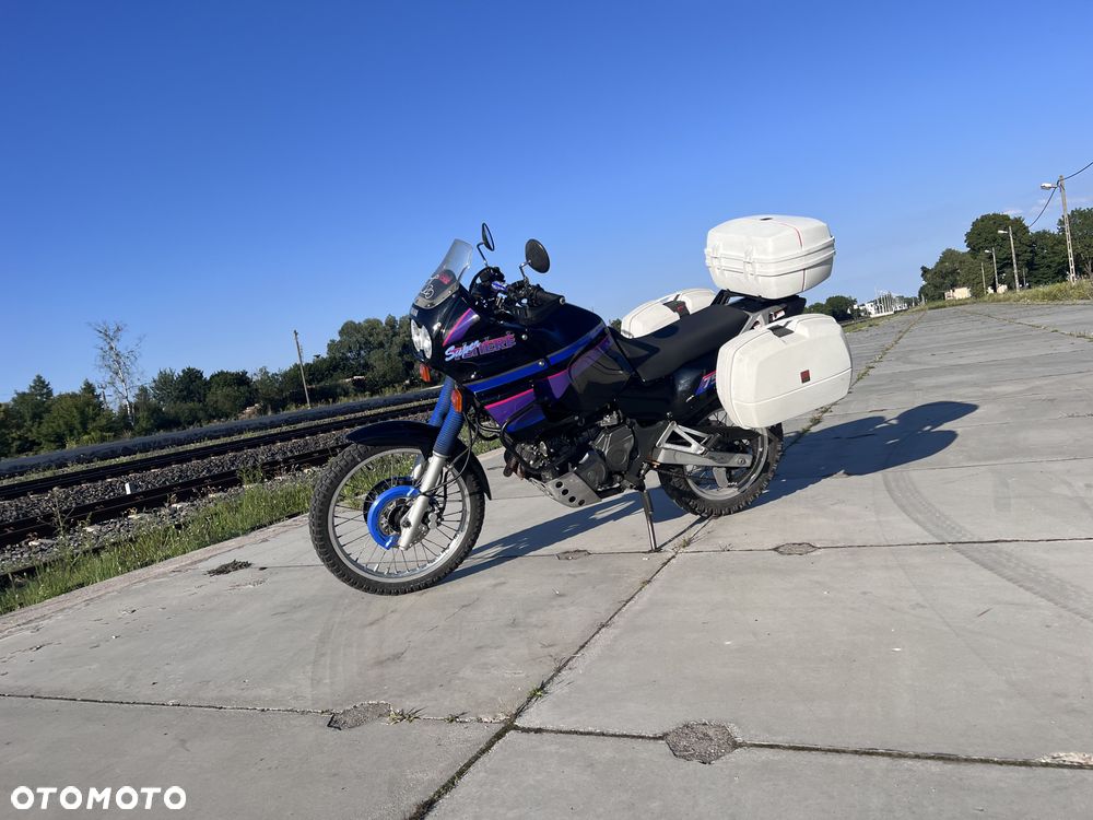 Yamaha XTZ - 9