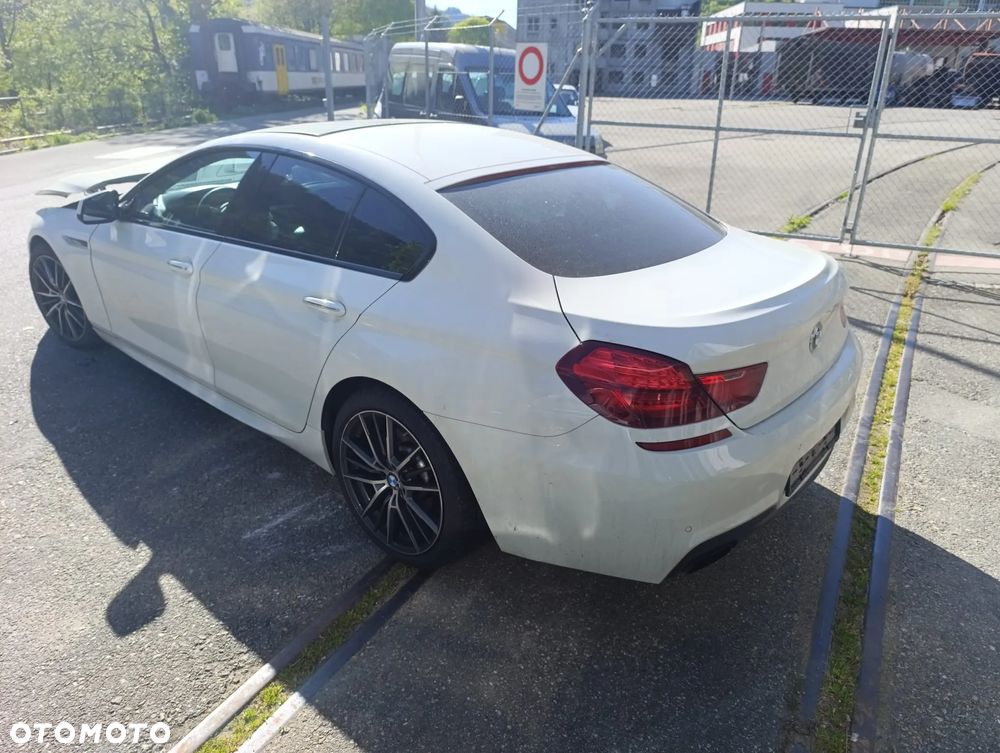 BMW Seria 6 650i xDrive - 1