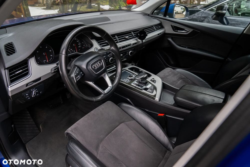 Audi Q7 - 17