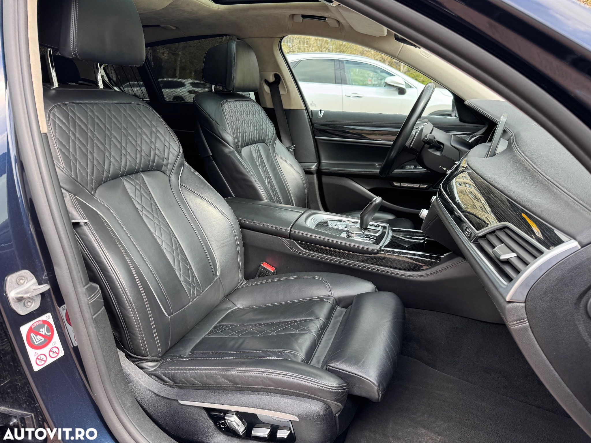 BMW Seria 7 740d xDrive - 8