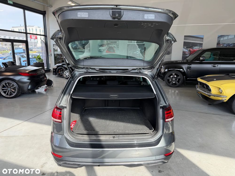 Volkswagen Golf 1.6 TDI BMT Comfortline - 20