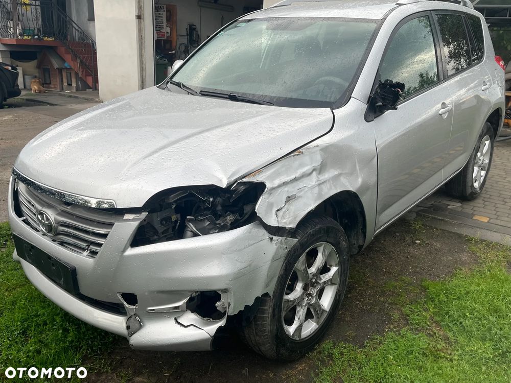 Toyota RAV4 2.2 D-4D Prestige - 3