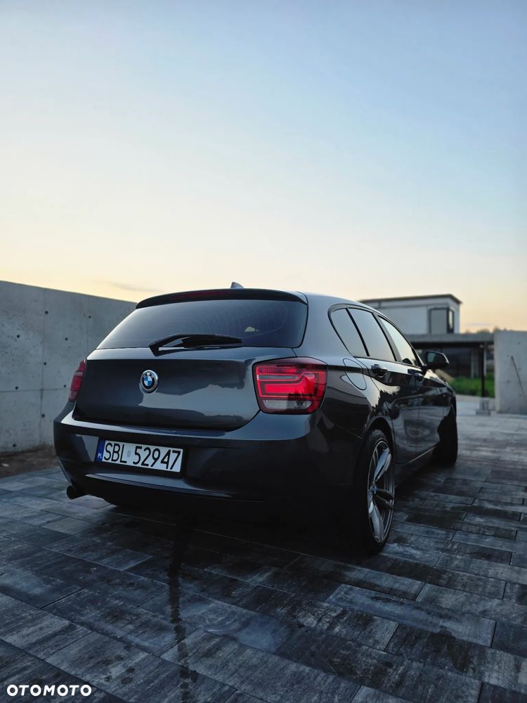 BMW Seria 1 116d Sport Line - 5