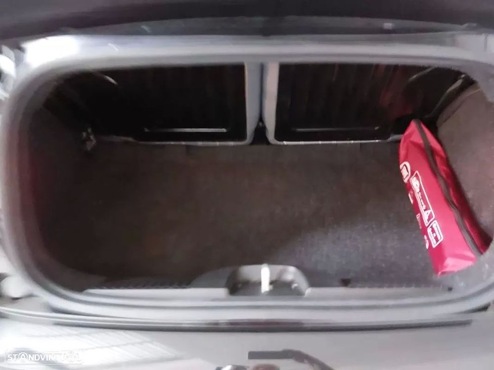 Fiat 500C 1.0 Hybrid Lounge - 29