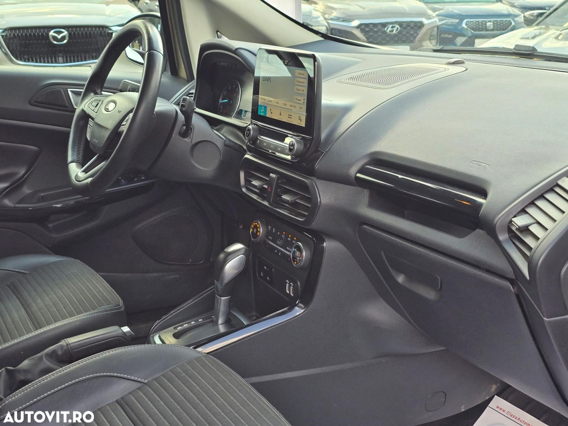 Ford EcoSport - 11