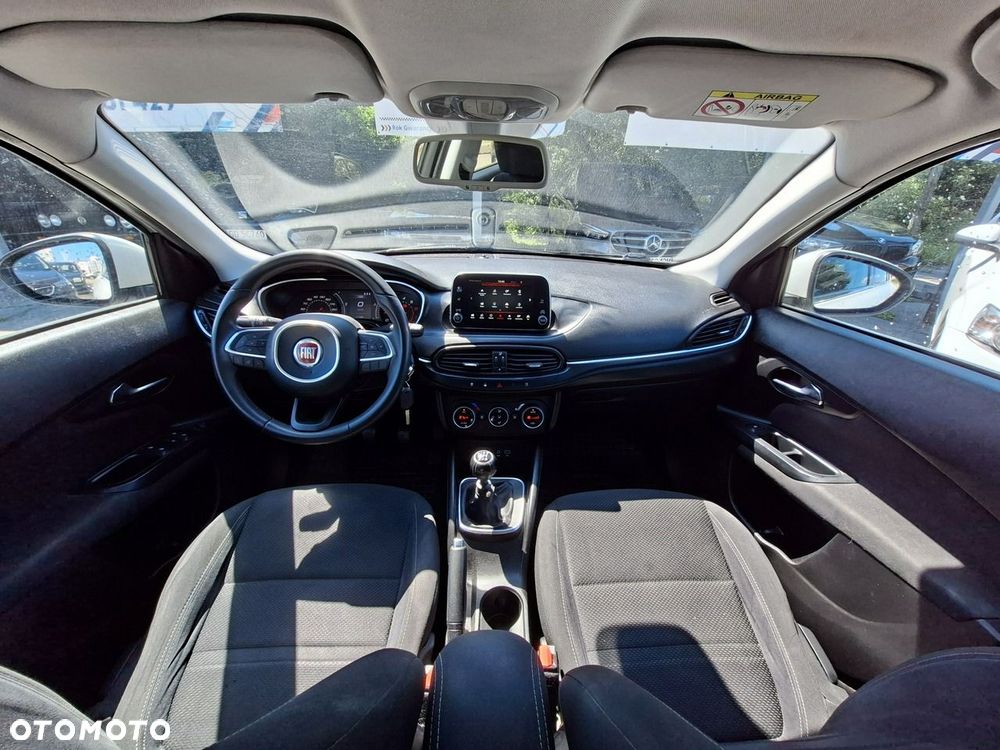 Fiat Tipo 1.4 T-Jet 16v Lounge EU6 - 13