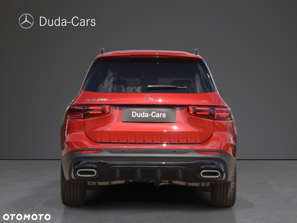 Mercedes-Benz GLB 200 AMG Line 7G-DCT - 6