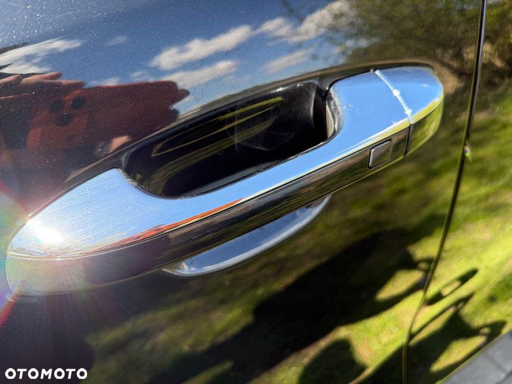 Kia Sportage 2.0 CRDI 4WD Automatik Spirit - 29