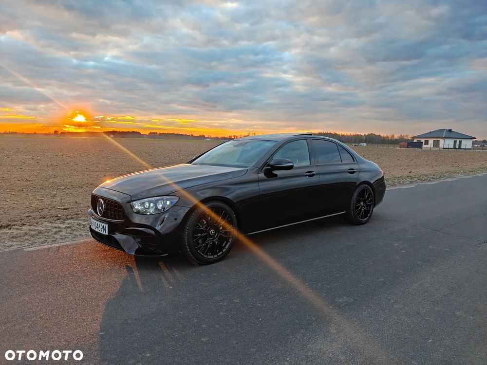 Mercedes-Benz Klasa E 220 d 9G-TRONIC - 23
