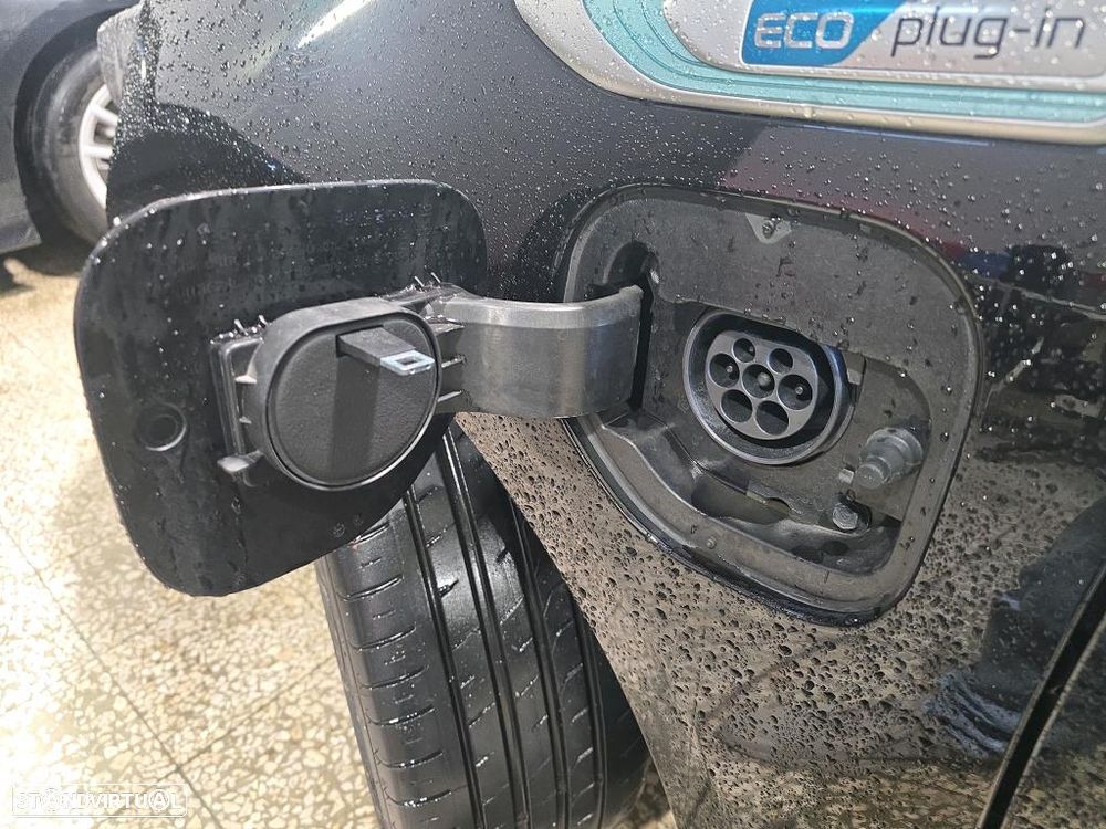 Kia Optima SW 2.0 CVVT PHEV - 10