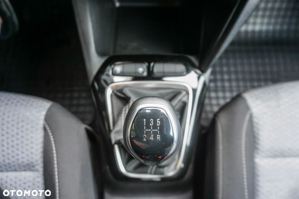 Opel Corsa 1.2 Edition S&S - 21