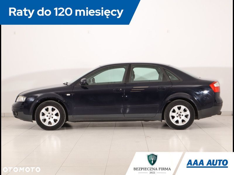 Audi A4 Limousine - 3