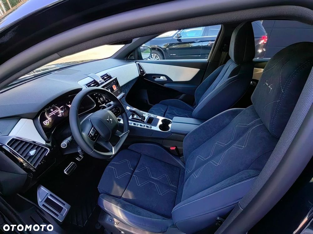 DS Automobiles DS 7 Crossback - 17