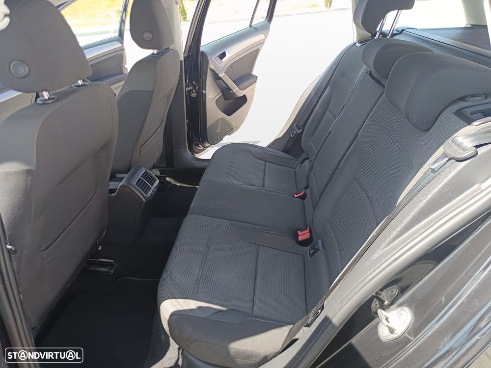 VW Golf Variant 1.6 TDi GPS Edition - 21