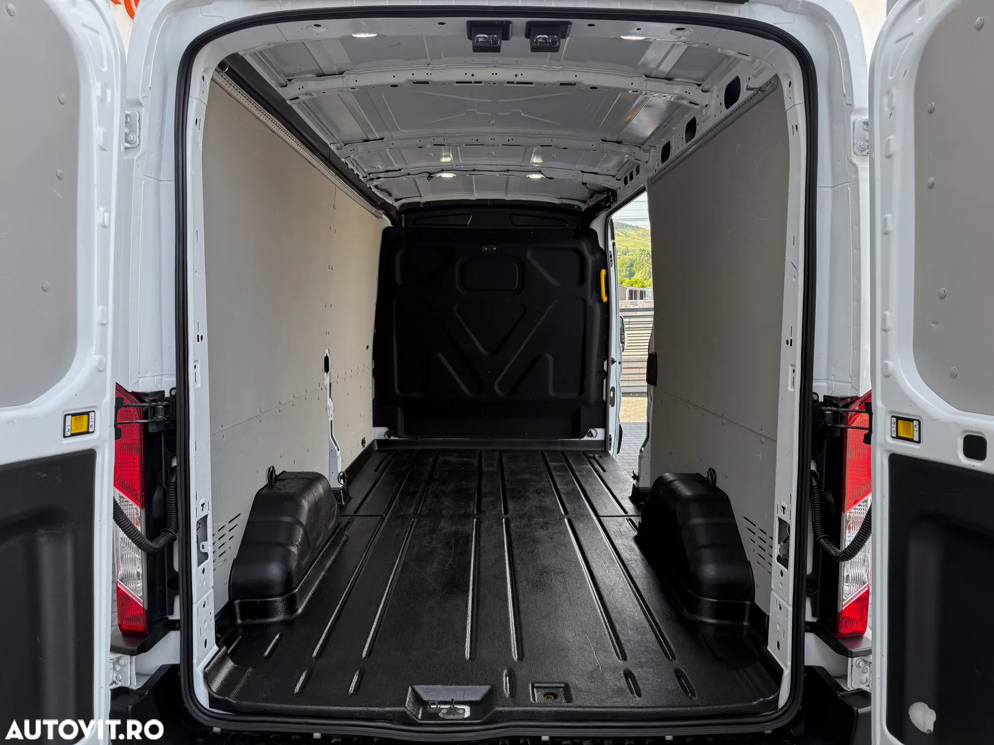 Ford TRANSIT L3H2 - 5