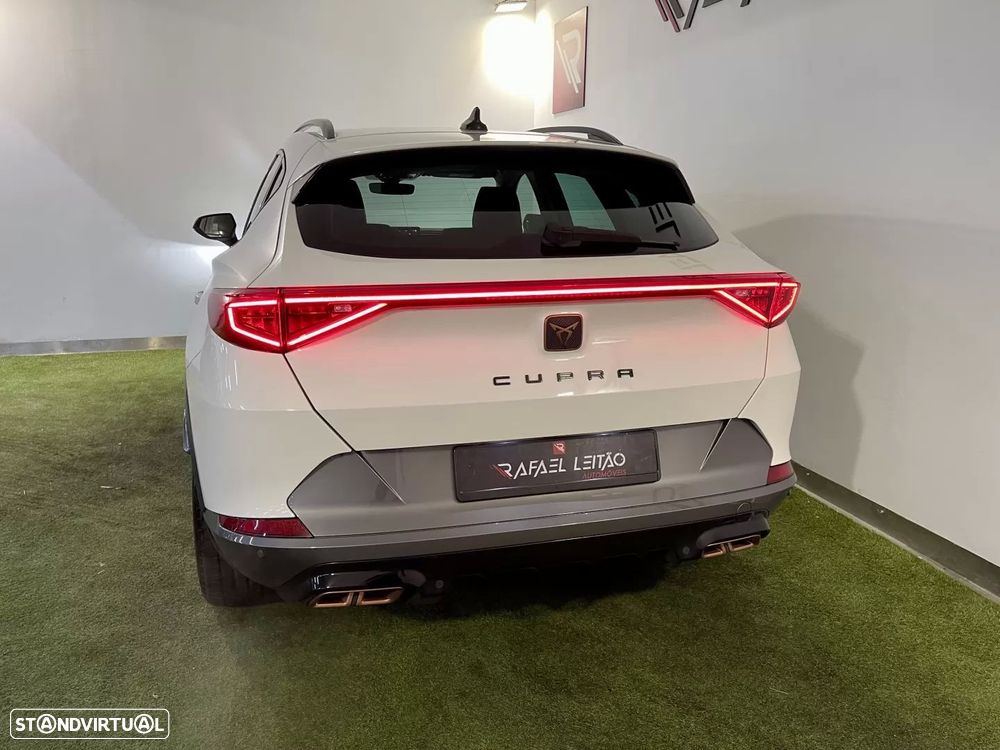 Cupra Formentor 1.4 e-Hybrid DSG - 9