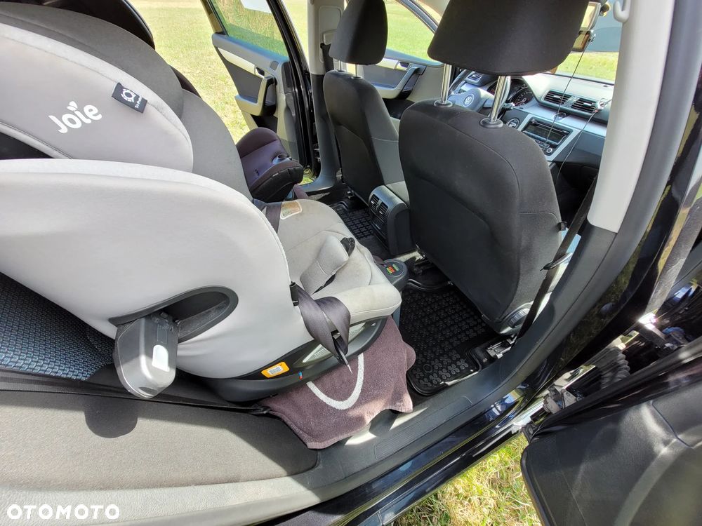 Volkswagen Passat 1.6 TDI BlueMotion - 20