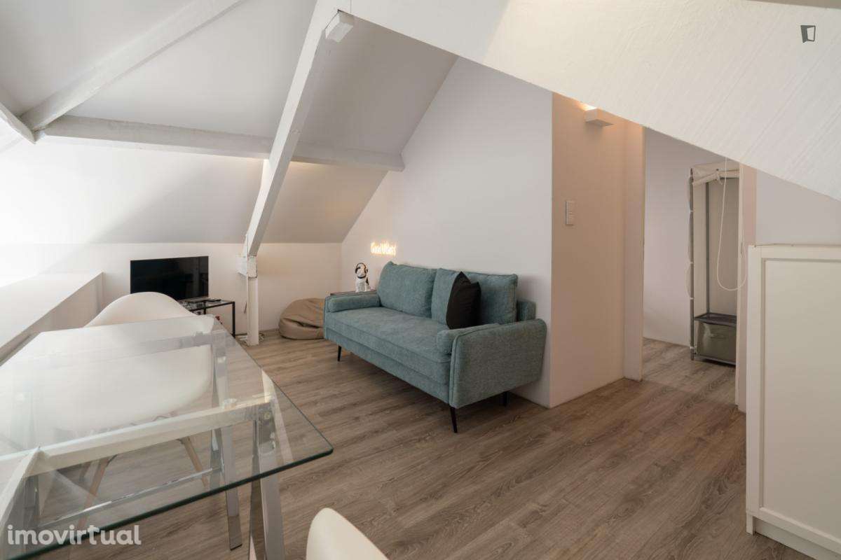 Quarto - localizado em Paranhos Porto - Grande imagem: 4/39