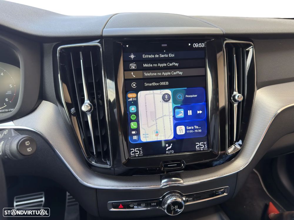 Volvo XC 60 2.0 D4 R-Design Geartronic - 12