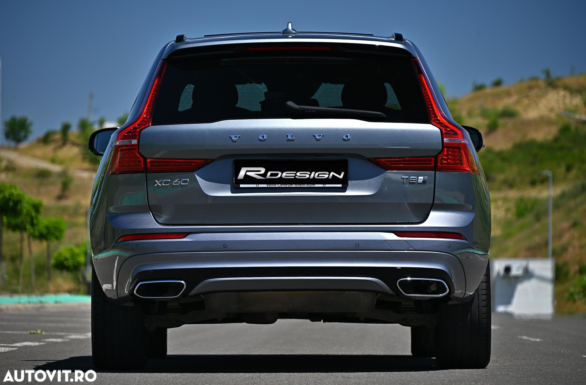 Volvo XC 60 Recharge T8 Twin Engine eAWD R-Design - 7