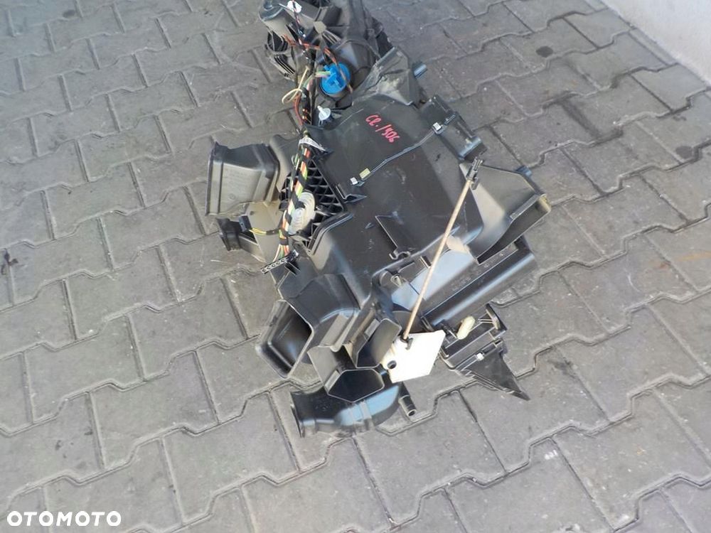 VW CRAFTER SPRINTER 906 NAGRZEWNICA PRZÓD BEZ KLIMATYZACJI - 2