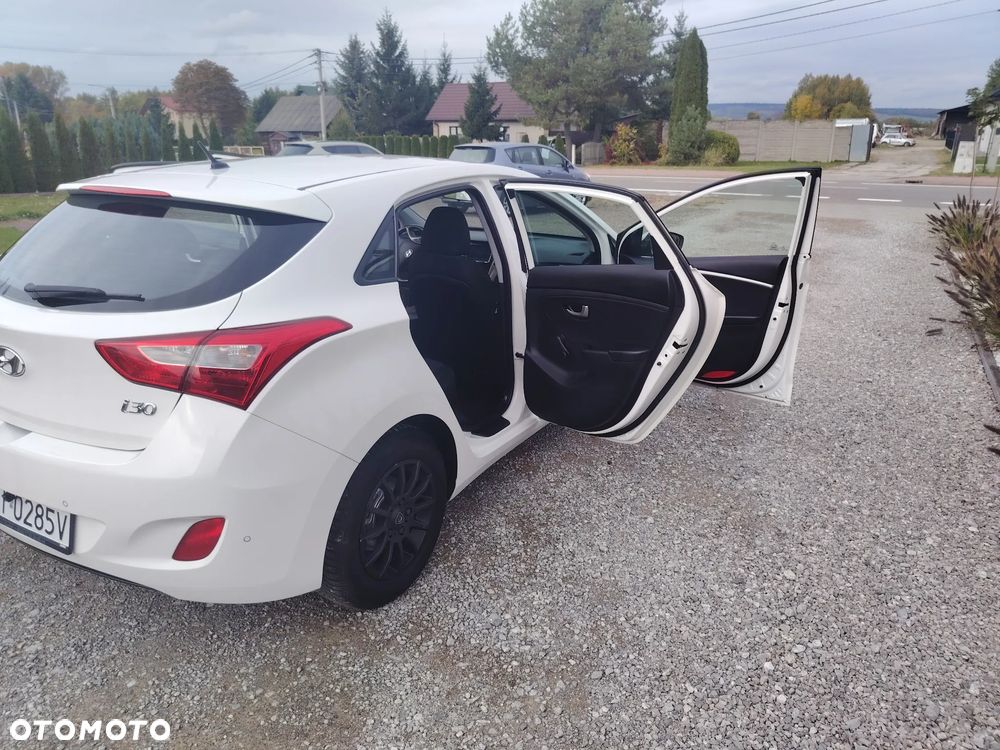 Hyundai i30 - 16