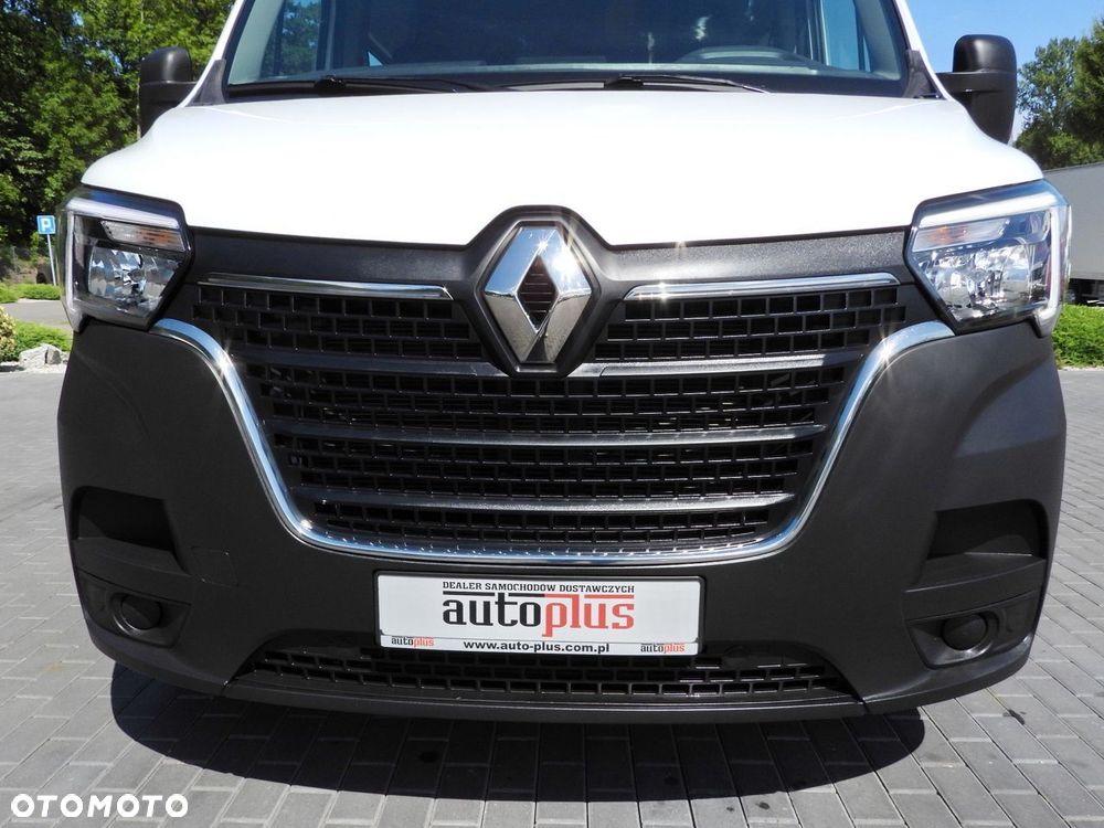 Renault MASTER FURGON BRYGADÓWKA 7 MIEJSC TEMPOMAT NAWIGACJA LEDY KLIMATYZACJA  135KM - 17