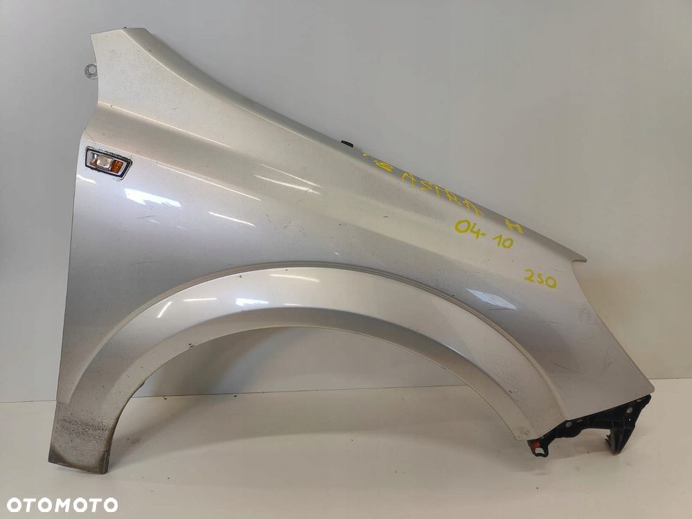opel astra h 04-10 bŁotnik prawy przÓd przedni