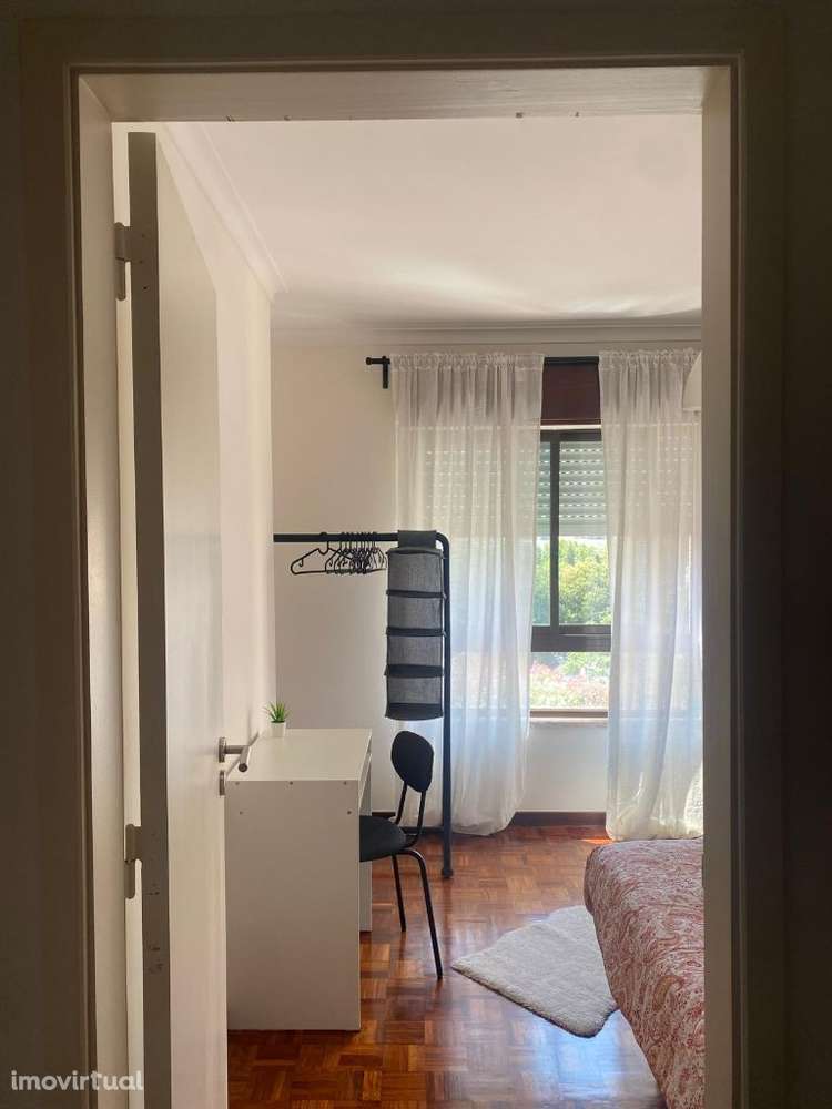 Quarto em Alfragide - Grande imagem: 2/11