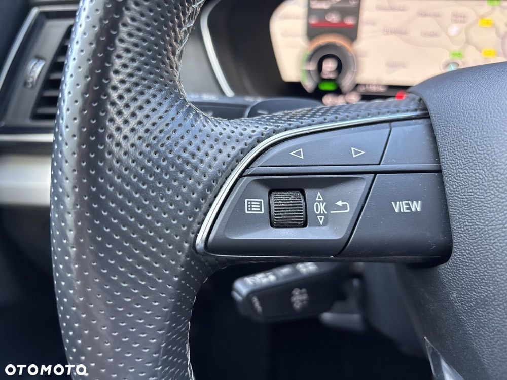Audi Q5 Sportback - 12
