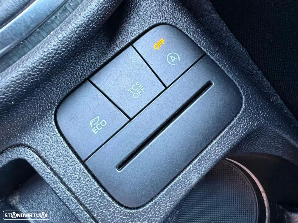 Ford Fiesta 1.0 EcoBoost ST-Line - 52
