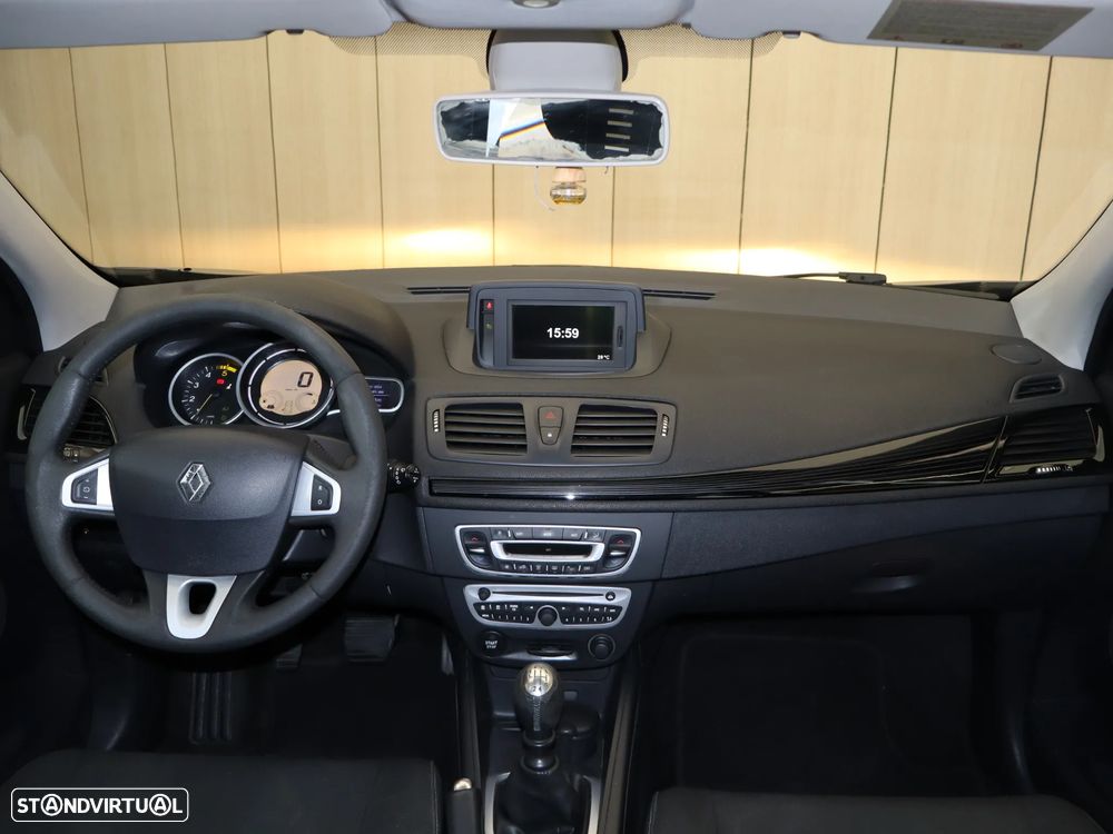Renault Mégane Sport Tourer ENERGY dCi 110 Start & Stopp Dynamique - 12