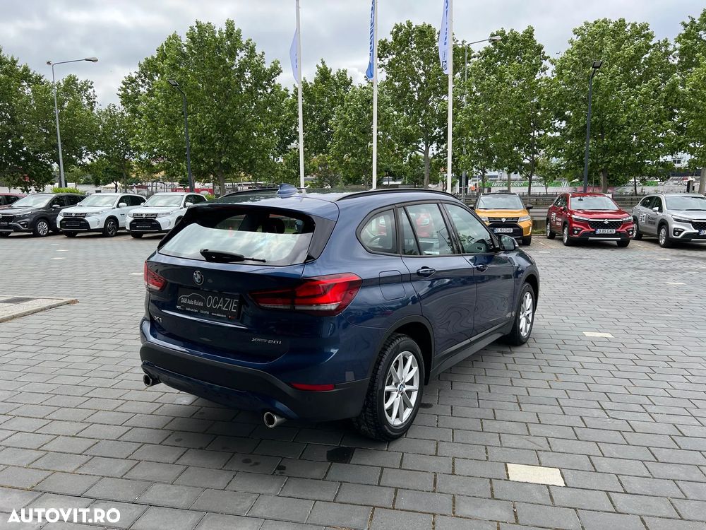 BMW X1 xDrive20i AT - 5