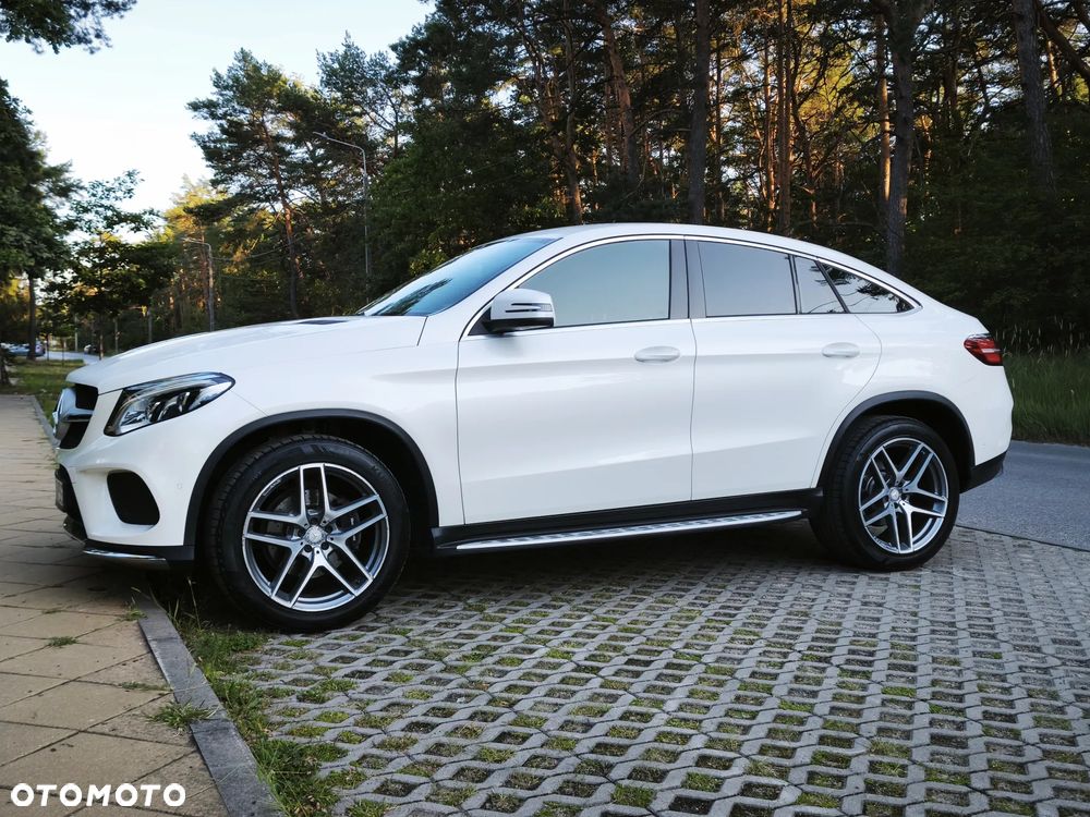 Mercedes-Benz GLE 350 d 4Matic 9G-TRONIC AMG Line - 5