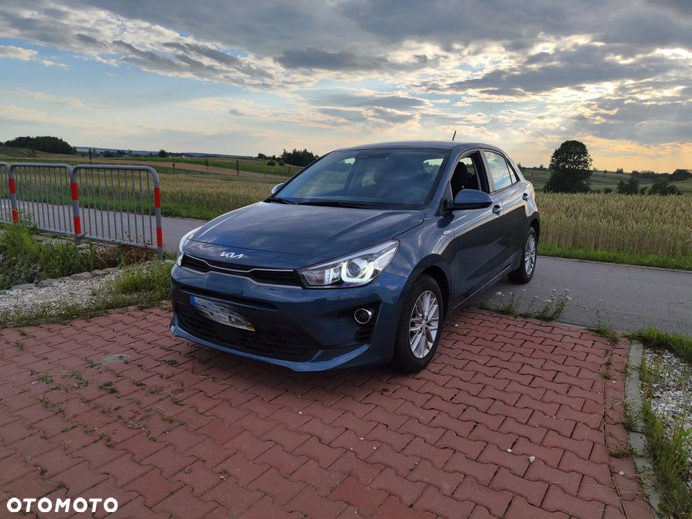 Kia Rio - 3