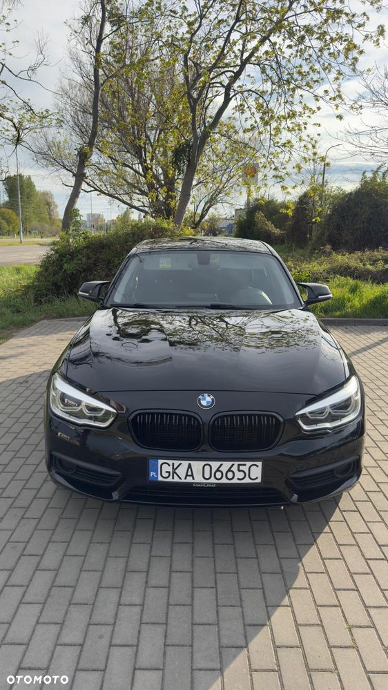 BMW Seria 1 118i - 1