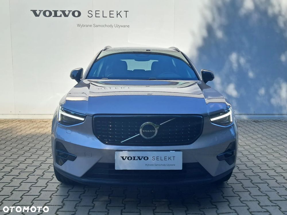 Volvo XC 40 B3 Plus Dark - 10