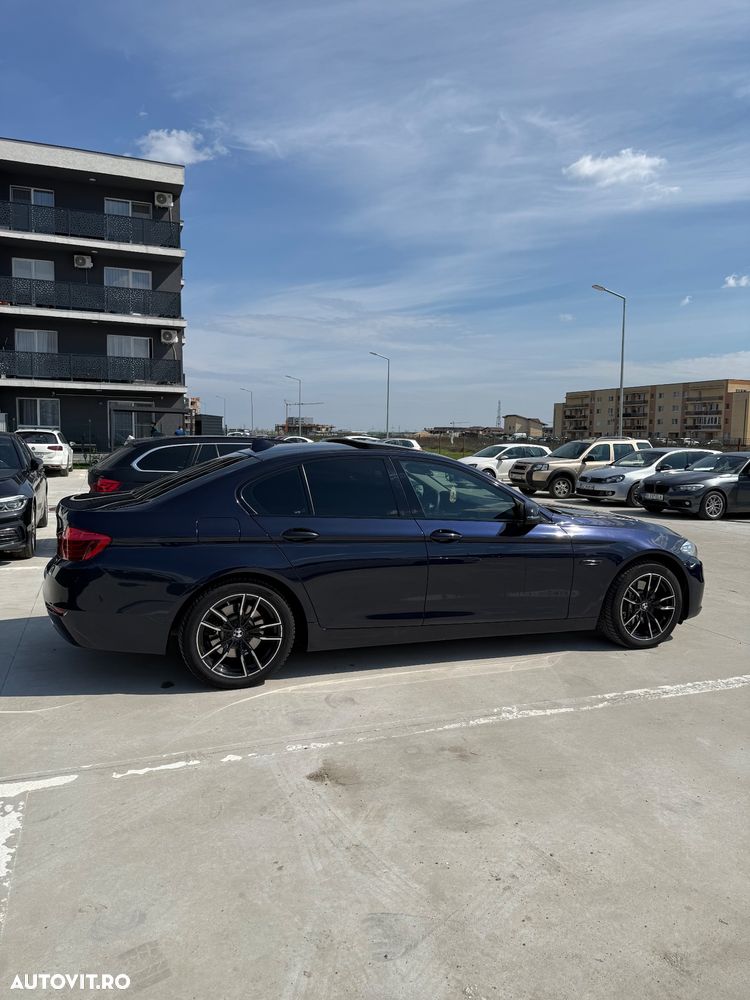 BMW Seria 5 525d Aut. Modern Line - 6