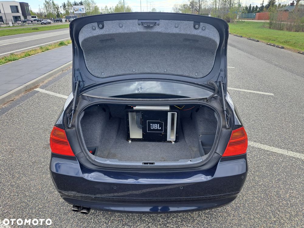 BMW Seria 3 325xi - 5