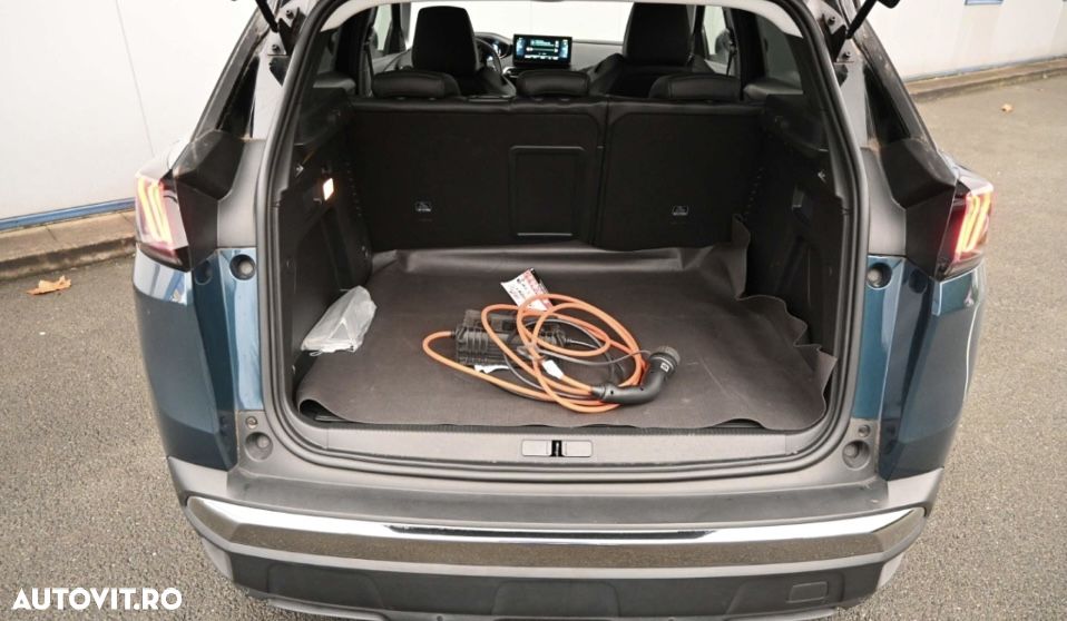 Peugeot 3008 225 e-EAT8 Roadtrip - 5
